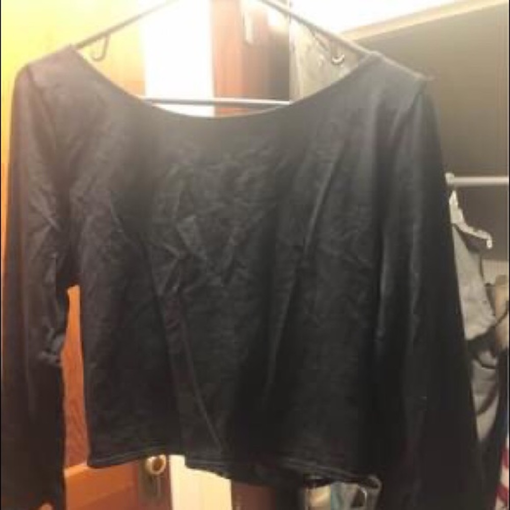 Black long sleeve shirt